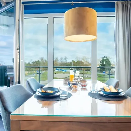 „backboard“ Mit Meerblick & Balkon * Heiligenhafen