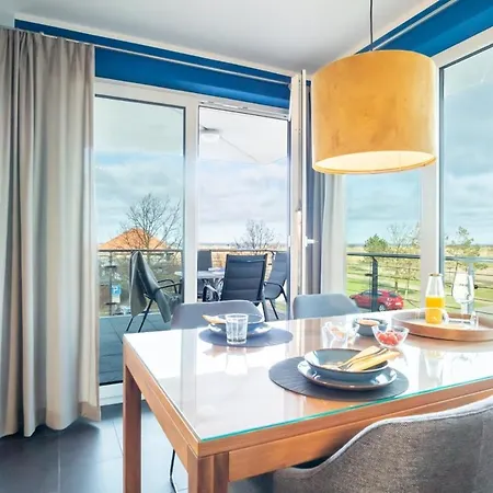 Apartment „backboard“ Mit Meerblick & Balkon *