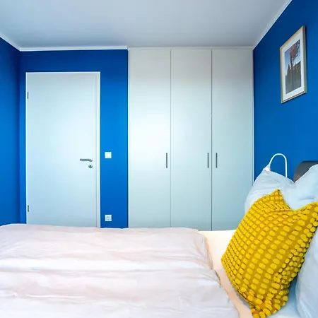 Apartment „backboard“ Mit Meerblick & Balkon