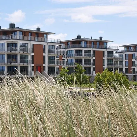 Apartment „backboard“ Mit Meerblick & Balkon *